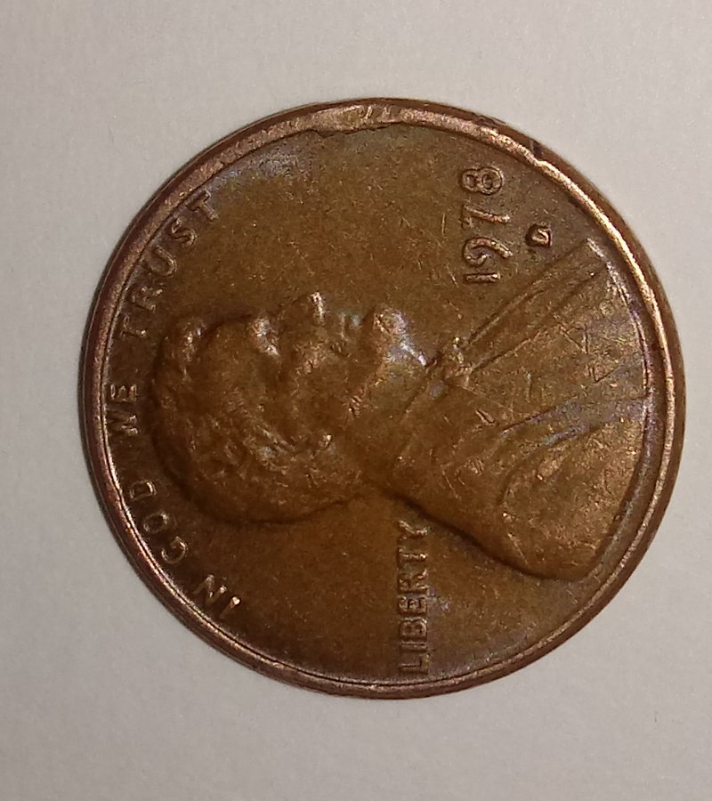 1978-D-Penny.-Wondering-About-The-Marks-On-Right-Side